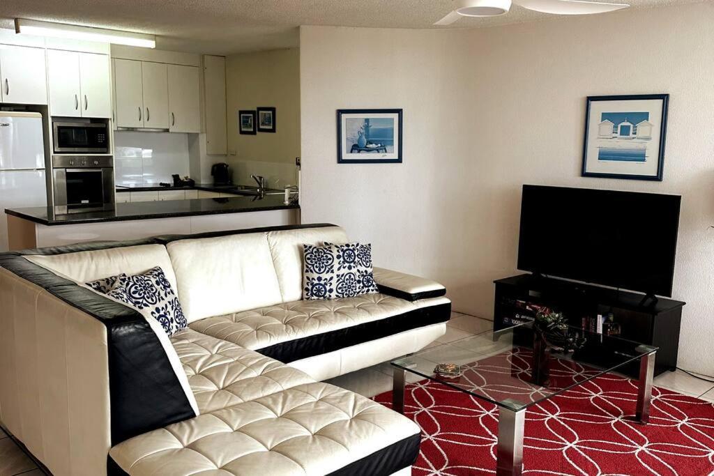 2 Bedroom Ocean View - Alexandria Apartments -Alexandra Headland Maroochydore Buitenkant foto