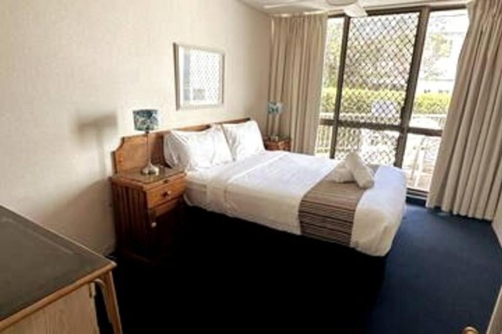 2 Bedroom Ocean View - Alexandria Apartments -Alexandra Headland Maroochydore Buitenkant foto