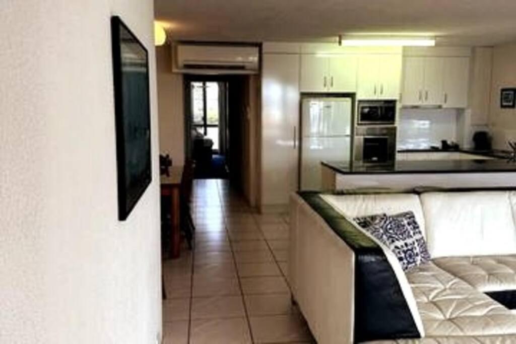 2 Bedroom Ocean View - Alexandria Apartments -Alexandra Headland Maroochydore Buitenkant foto